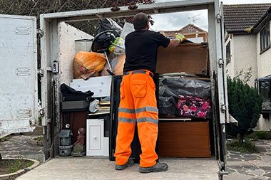Dunmow-Group-Waste-Collection-Household-Removal