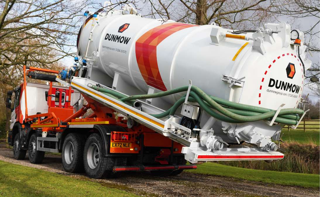 liquid-waste-tanker-roll-off-drop-1